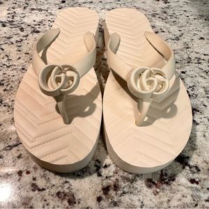 Gucci Chevron Thong Platform Flip Flop Sandal Sz 39